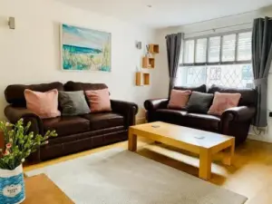 44 Raleigh Close@Padstow