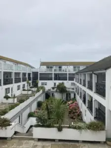 45 st Nicholas Court