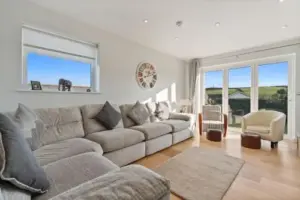 7 Porthilly View