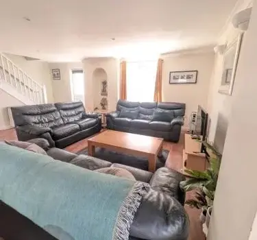 Atlantic Reach Lodge
