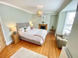 Spacious, seaside, Victorian home “Bay View Terrace”, Penzance