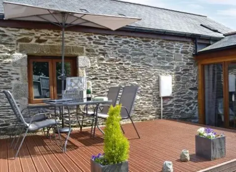 Black Thorn Cottage