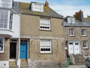 33 Chapel Street