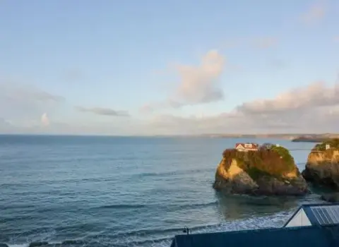 Onshore 6, Newquay Towan Beach View