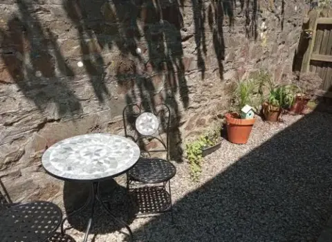 Ground Floor Bodmin Retreat Free Parking