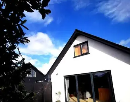 Gwynn Lodge