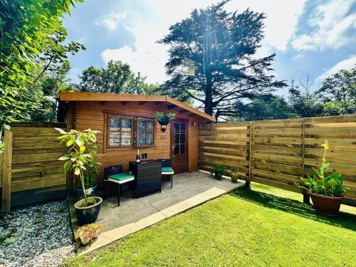 Harvey’s Lodge