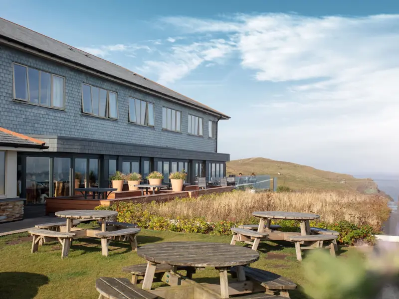 Lewinnick Lodge