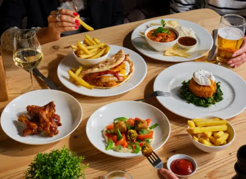 Kingsley Village Restaurant