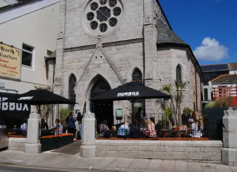 Hubbox Truro