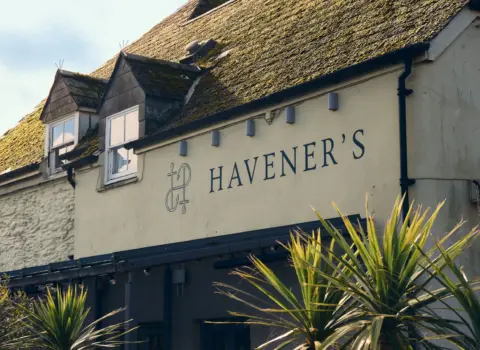 Havener’s Bar and Grill