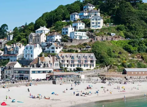 The Portbyhan Hotel Restaurant (The Waterfront Restaurant)