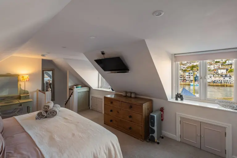 Sarah’s Looe