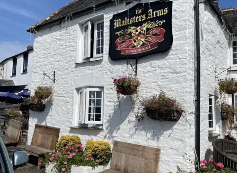 The Maltsters Arms