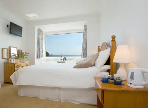 The Seaview Inn