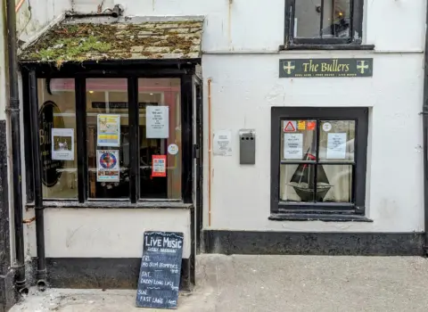 The Bullers Arms Inn