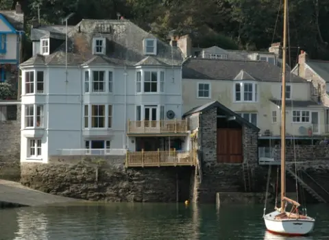 Ferryside Cottages