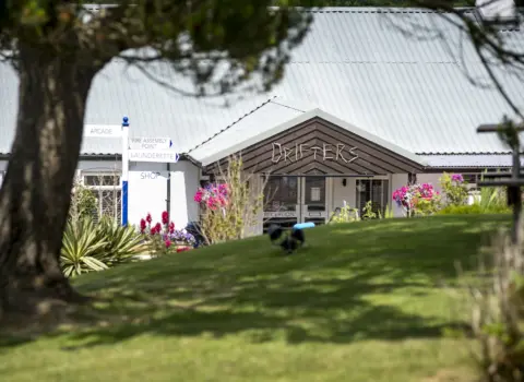 Widemouth Bay Caravan Park (Accommodation)