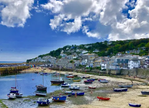 Mousehole Harbour Beach