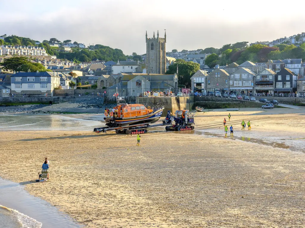 St Ives Lifeboat Station