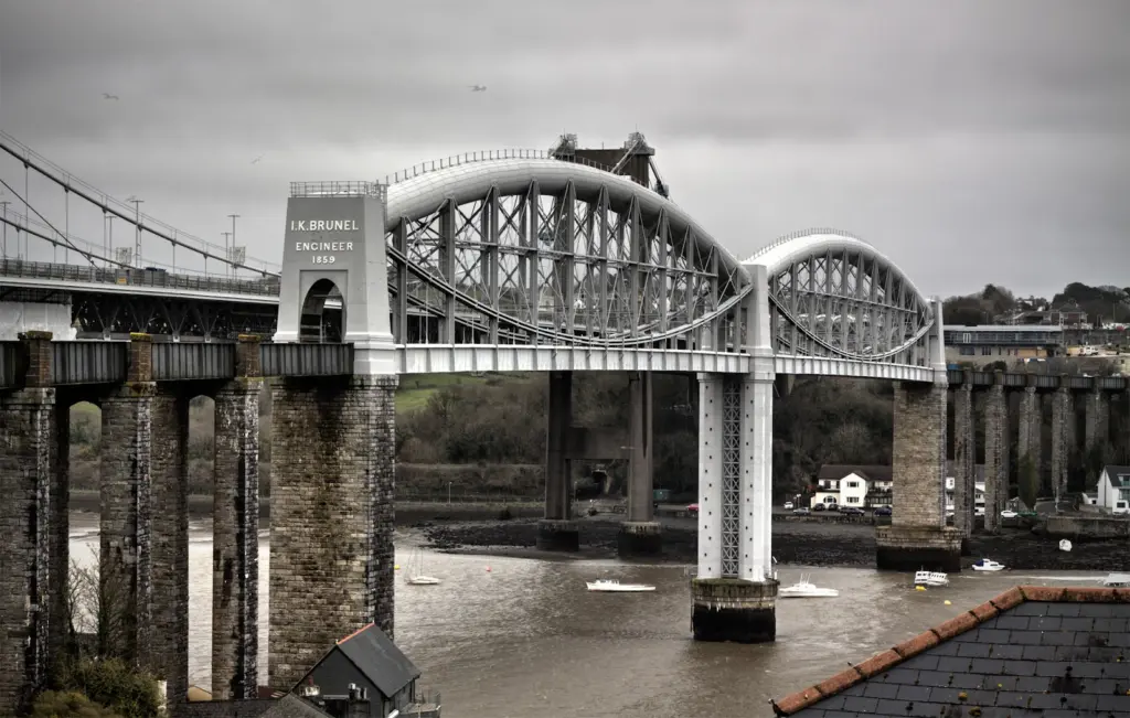 The Royal Albert Bridge Inn (Rooms)