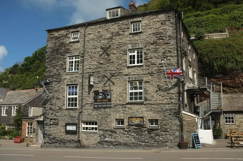 The Cobweb Inn