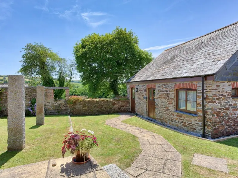 Tregolls Farm