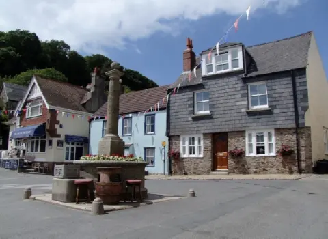 The Cawsand Hotel