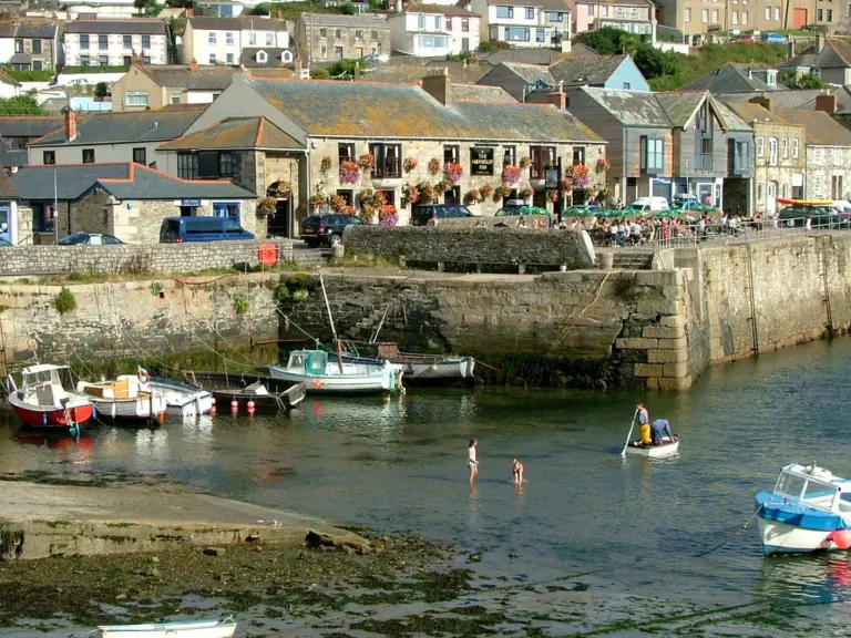 The Harbour Inn