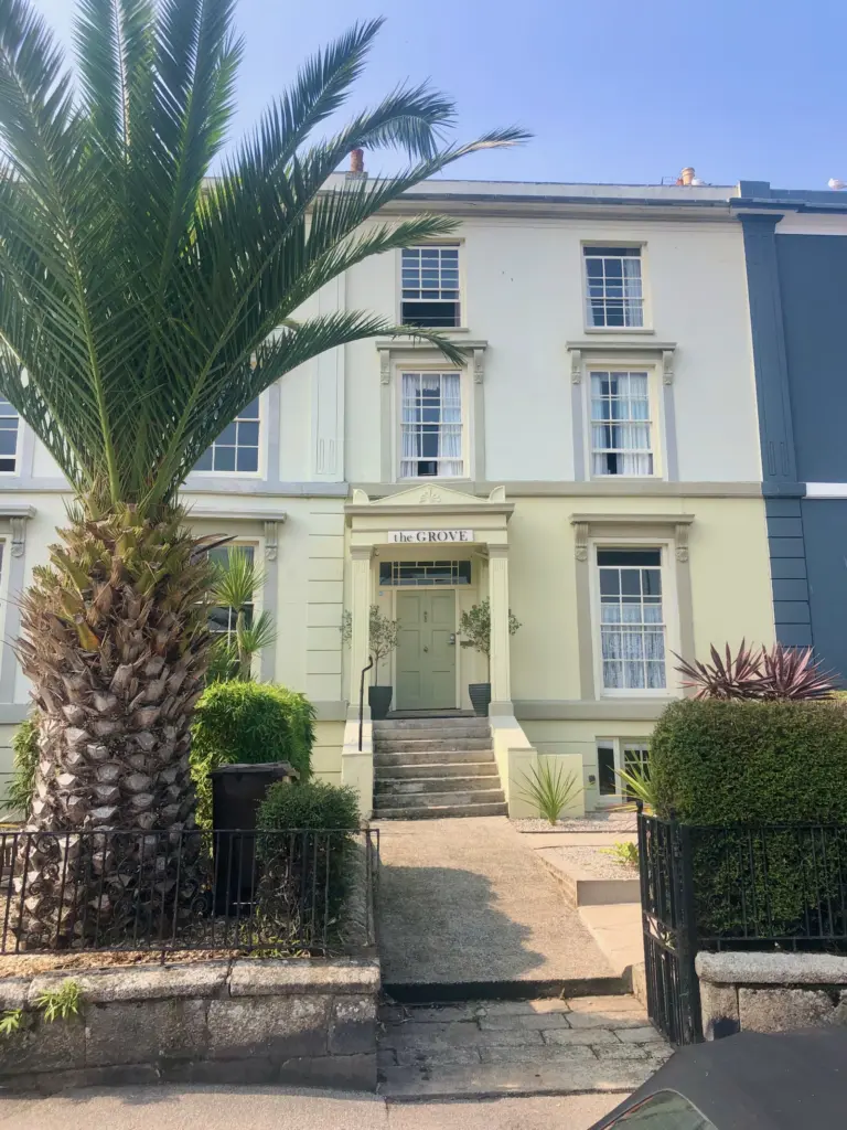 The Grove Bed and Breakfast