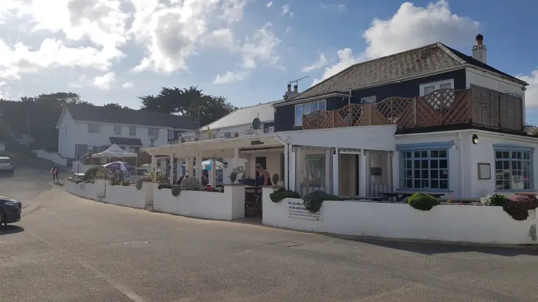 The Harlyn Inn