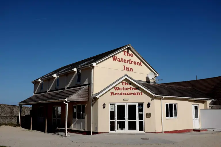 The Waterfront Inn