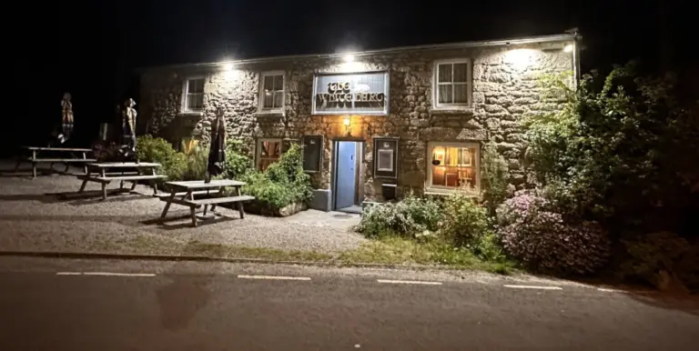 The White Hart