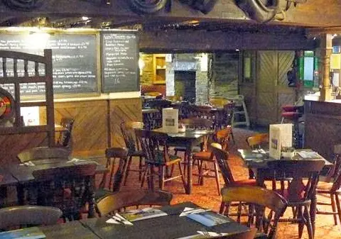 The Farmers Arms