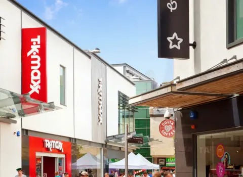 White River Place Shopping Centre