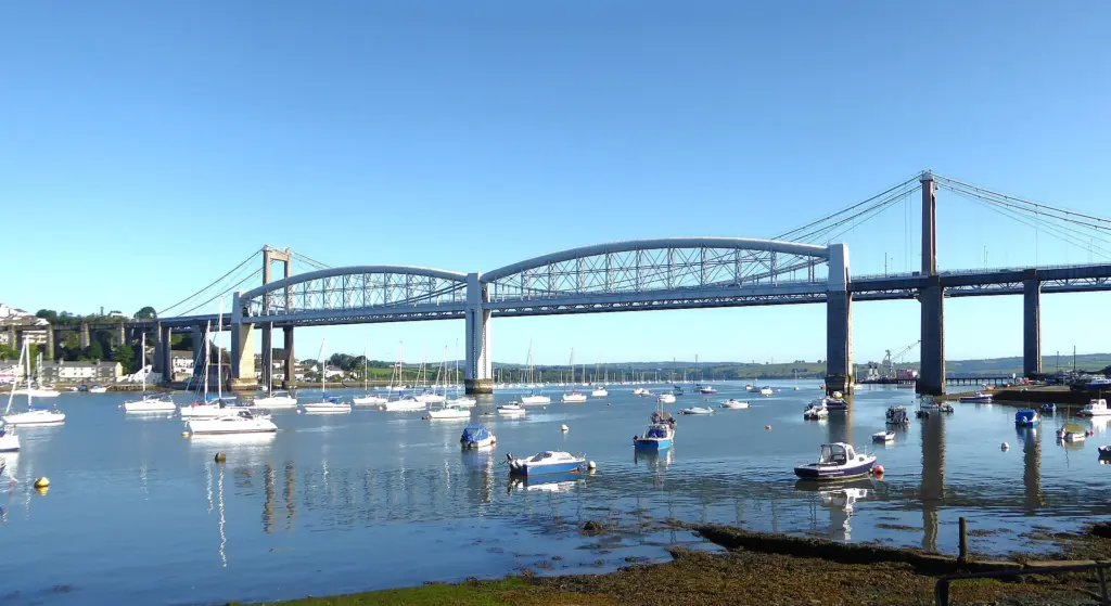 The Tamar Bridge & Brunel Monument