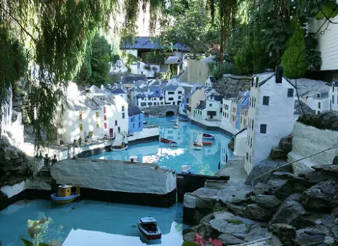 Polperro Model Village & Gardens (Gift Shop)