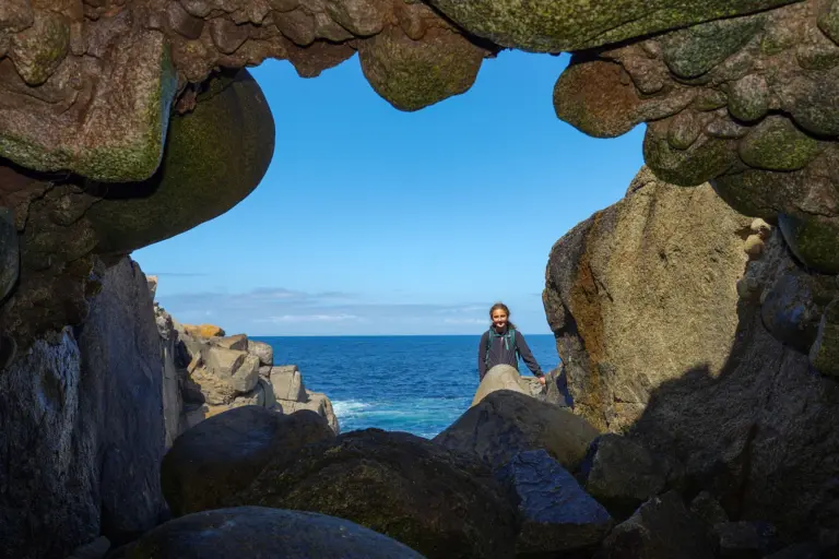 Piper’s Hole cave