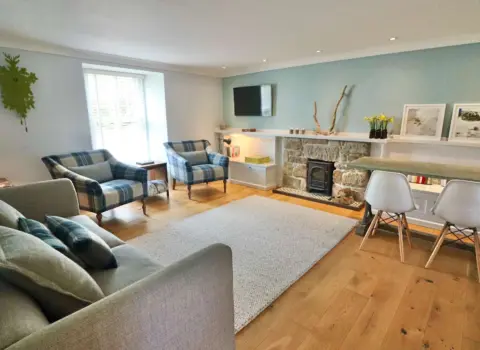 Newfort House Self Catering