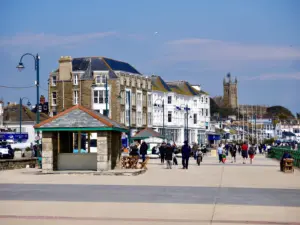 Penzance Promenade & Jubilee Pool
