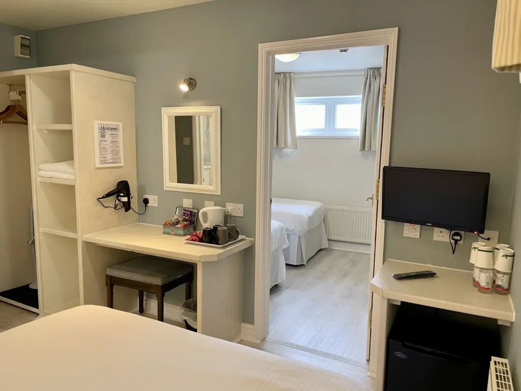 Guest Lodge by The Promenade