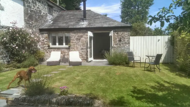 The Cider Barn
