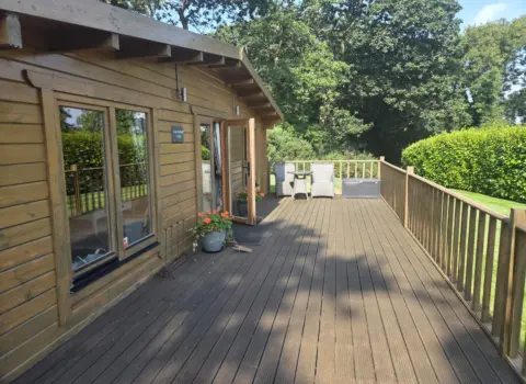 Little Orchard Lodge