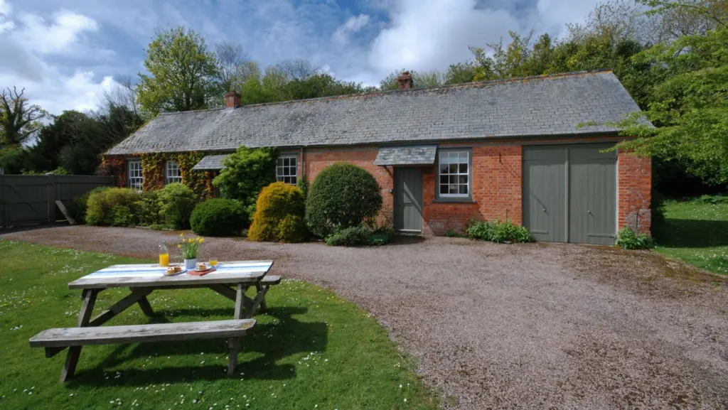 National Trust Shop – Trelissick