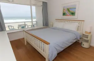 11 Barnaloft