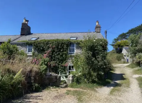 Beautiful Rose Cottage