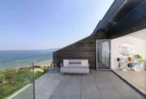1 Island Reach