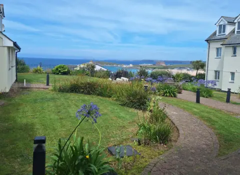 Fistral Retreat