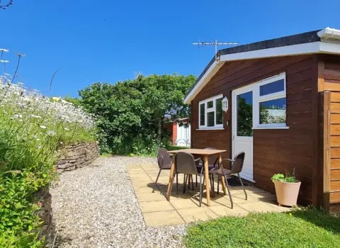 Little Oaks Chalet