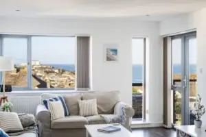 Modern Home with Sea Views Newquay